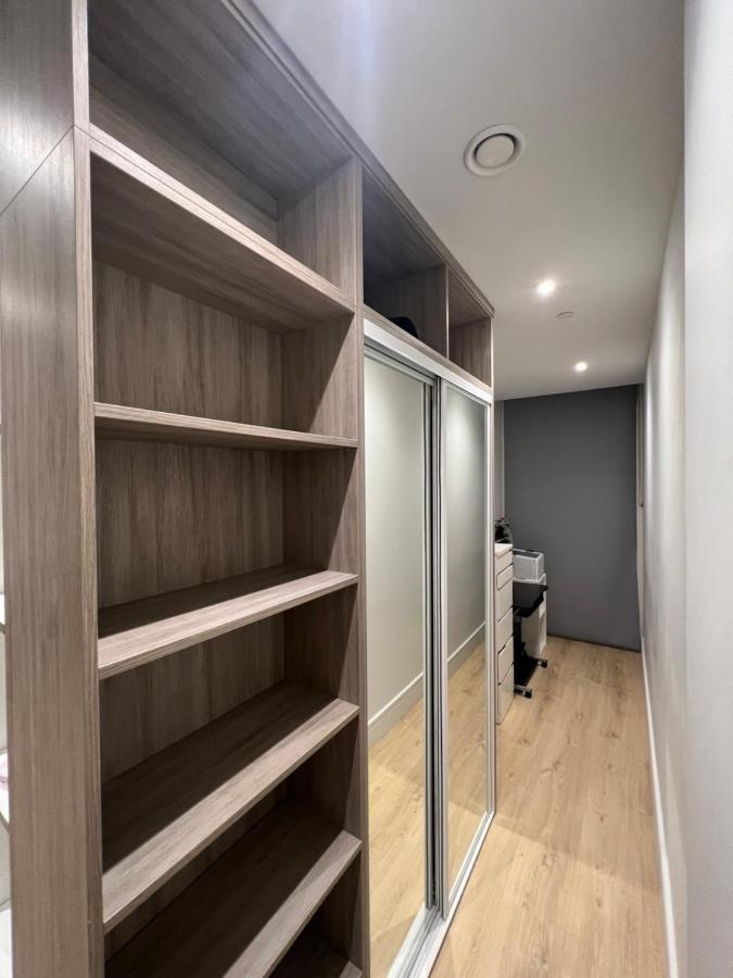 London Heathrow Airport Apartment Voyager House Terminal 12345 - Ev Electric And Parking Available Hillingdon Buitenkant foto