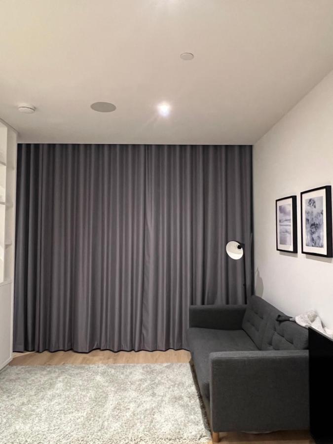 London Heathrow Airport Apartment Voyager House Terminal 12345 - Ev Electric And Parking Available Hillingdon Buitenkant foto